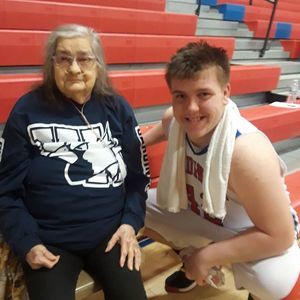 Meet your Posher, Brett